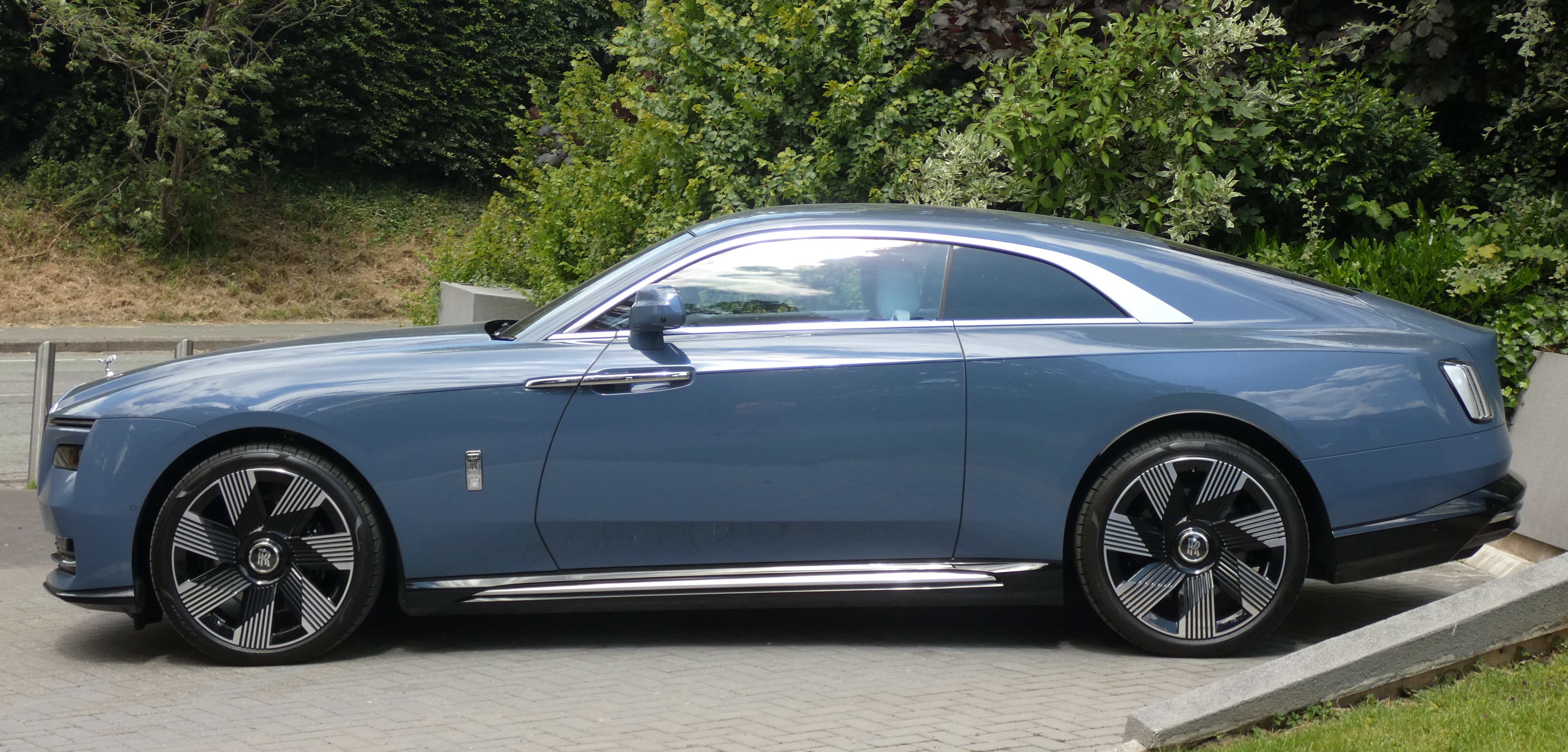 2026 Rolls-Royce Spectre